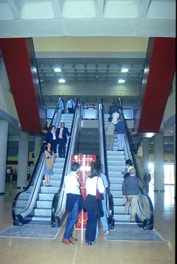 Las escaleras del hipódromo. Fotos: EquipoZoom